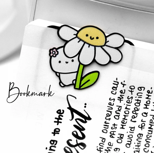 Beanie floral metal bookmark