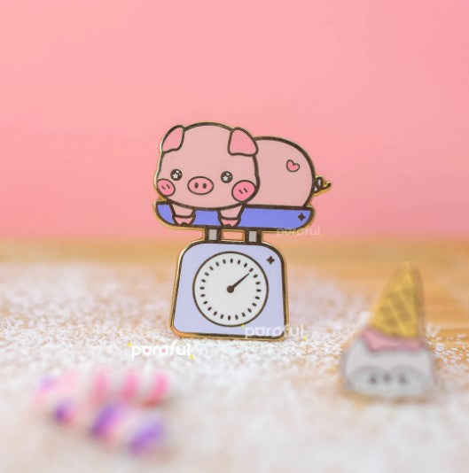 Cute Pig Cooking Scale | Enamel Pin