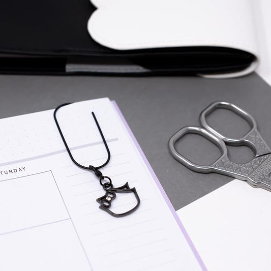 Yin & Yang Wonton (Black) | Paperclip Bookmark