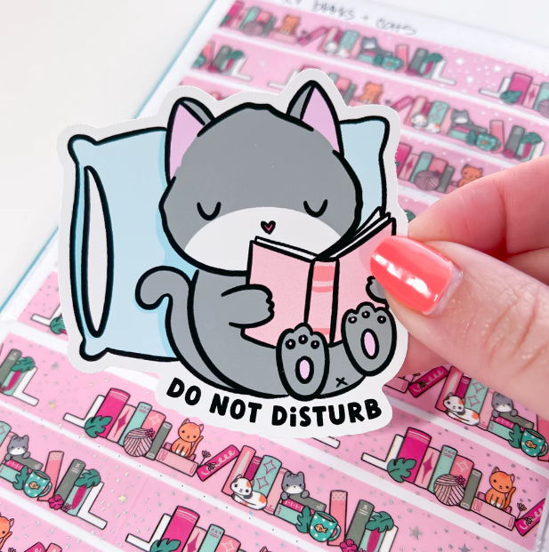 Don't Disturb Reading Cat | Vinyl Sticker