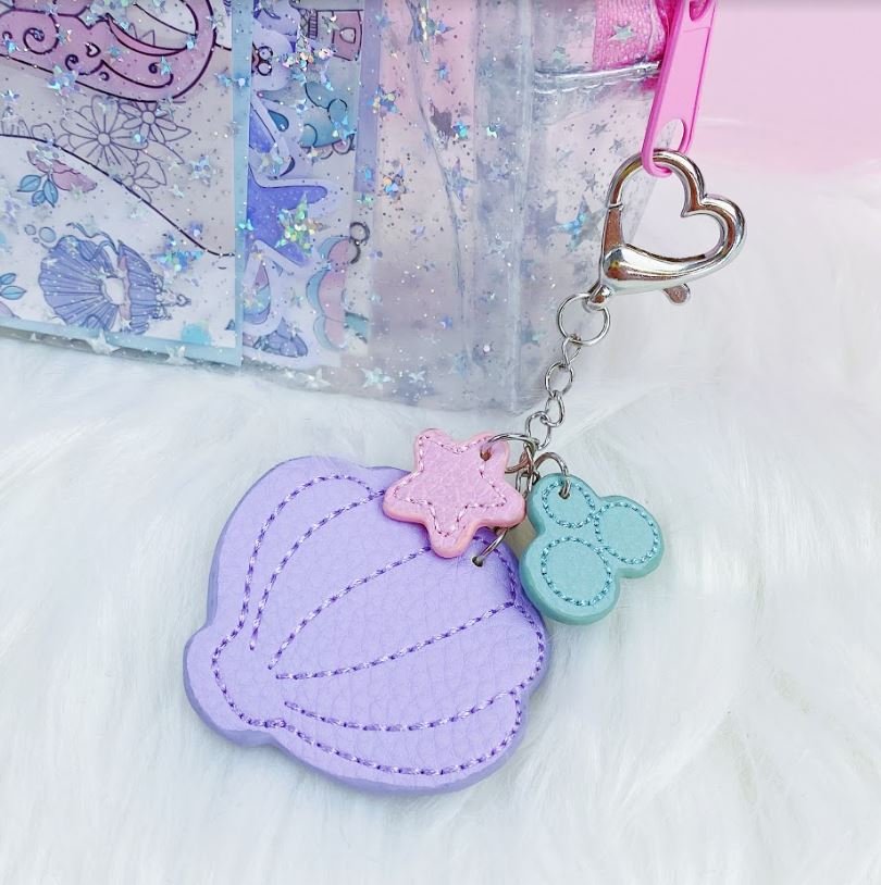 Mer-May 2.0 | Seashell Tiered Leatherette Keychain