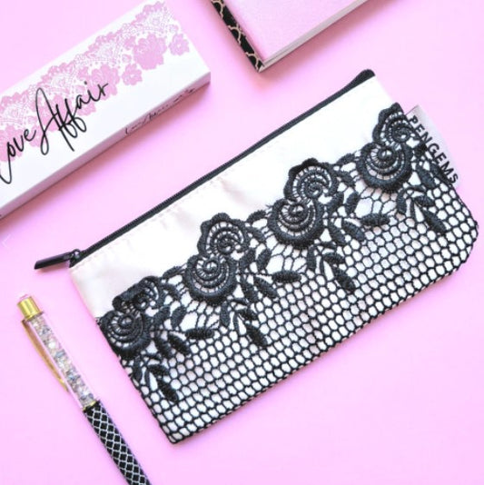 Love Affair | Pen Pouch