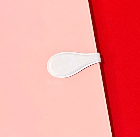 Matte White | Magnetic Paper Clip